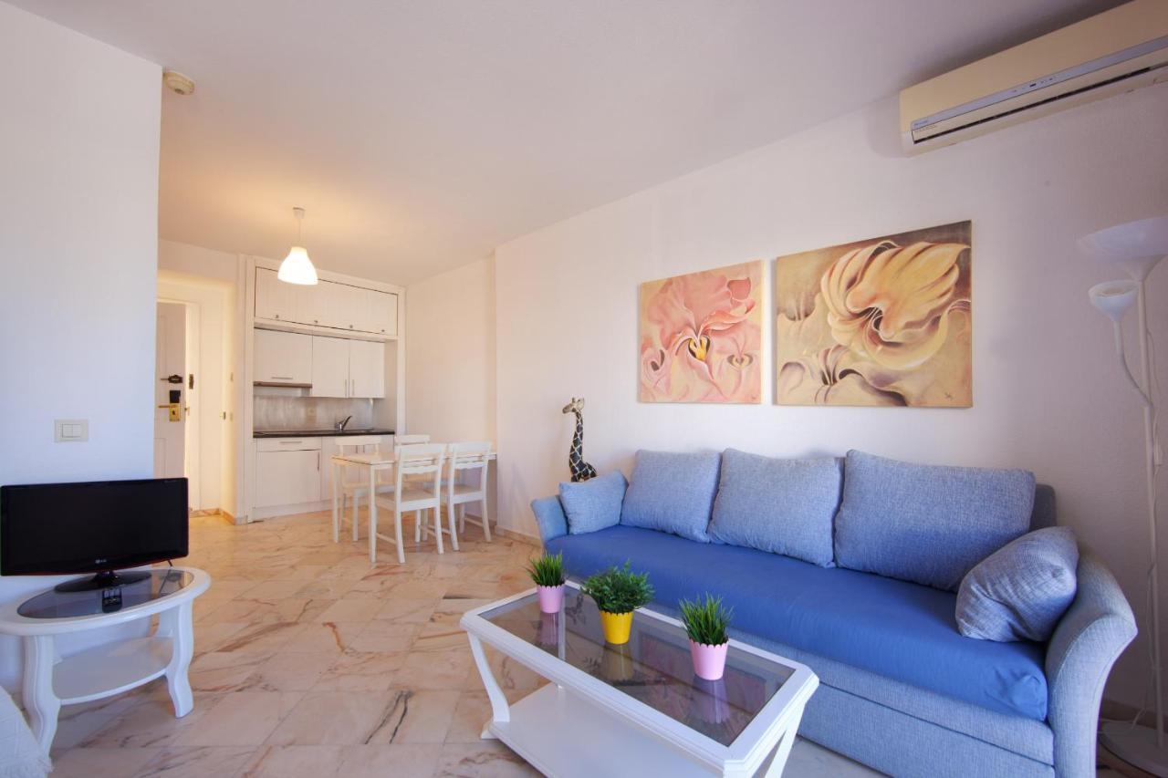 Romana Playa Studio Elviria Marbella Exteriör bild