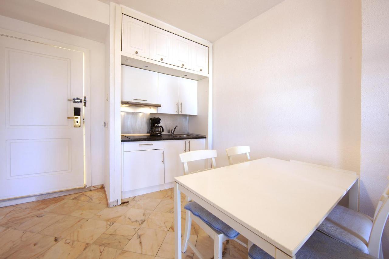 Romana Playa Studio Elviria Marbella Exteriör bild